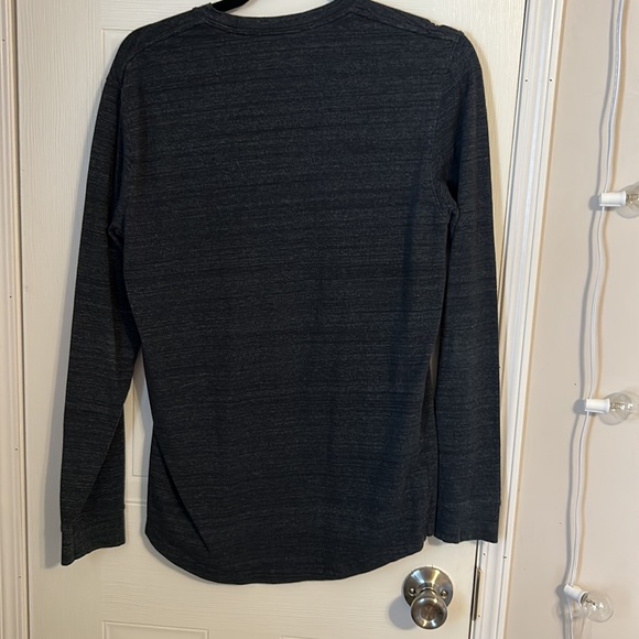 Under Armour Long sleeve tee - Picture 2 of 4